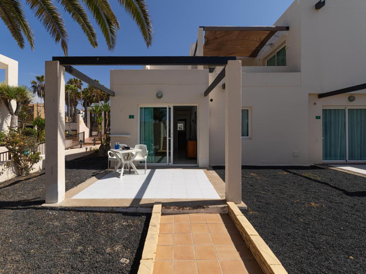 Homeforguest Apartamento Alisios 1 Con Piscina En كوراليهو المظهر الخارجي الصورة